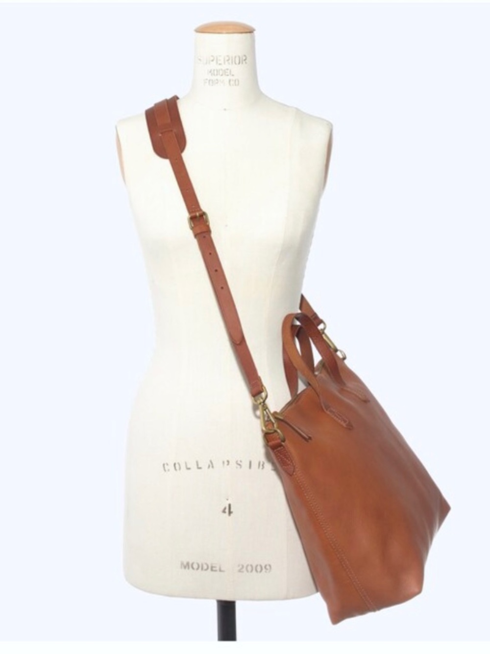 MADEWELL The Transport Satchel in English Saddle (monogram)